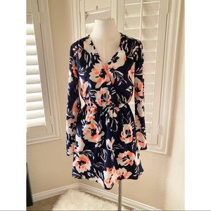 Live 4 Truth long sleeve floral dress SZ M